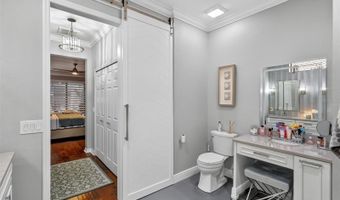 145 SILVER FALLS Dr, Apollo Beach, FL 33572