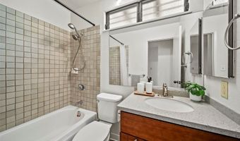 98-1712 KAAHUMANU St 11A, Pearl City, HI 96782