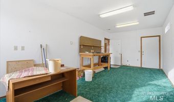 2488 E E Tiger Lily Dr, Boise, ID 83716