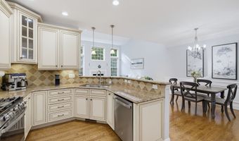 28 Iris Way 28, Berlin, CT 06037