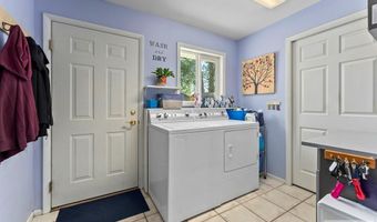 722 Marjorie Ave, Ammon, ID 83401