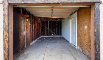 825 N 7th St, Arkansas City, KS 67005