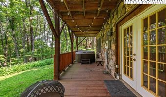 144 Spice Apple Way, Banner Elk, NC 28604