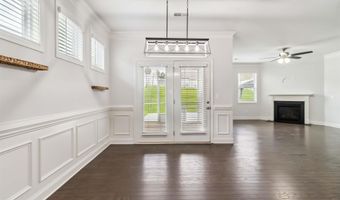881 Deepwood Ct, Boiling Springs, SC 29316