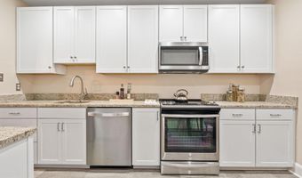 3259 SUTTON Pl NW D, Washington, DC 20016