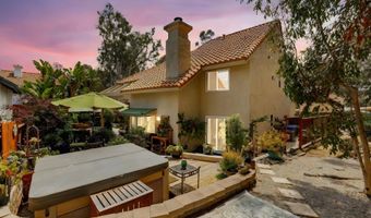 2708 Grove Ave, Carlsbad, CA 92008