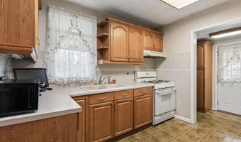 19 SOLOMONS ISLAND Rd, Annapolis, MD 21401