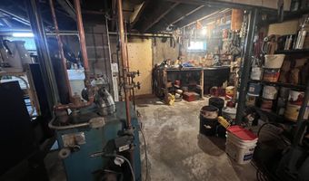 37 Pine Island Ave, Berlin, NH 03570