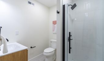 622 MCCLELLAN St, Philadelphia, PA 19148
