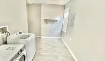 132 N Tennessee Ave, Atlantic City, NJ 08401