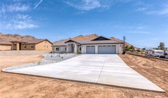 19707 Roanoke Rd, Apple Valley, CA 92307