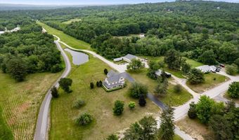 33 Bunker Hill Rd, Auburn, NH 03032