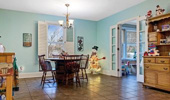 111 Ellen St, Bishopville, SC 29010
