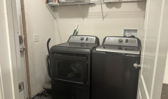 521 ELM St, Carlin, NV 89822