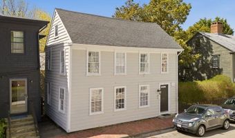5 Division St, Newport, RI 02840