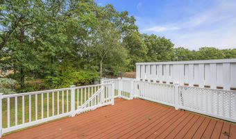32 Pine Tree Dr, Bayville, NJ 08721