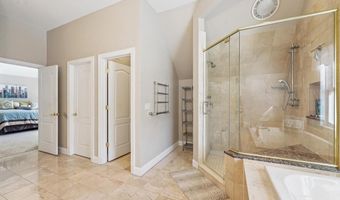 6139 PALOMINO Dr, Allentown, PA 18106
