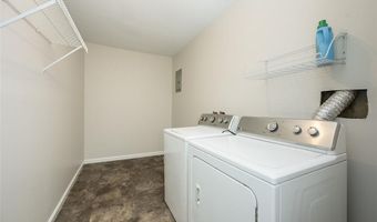 1121 Claytonbrook Ct, Ballwin, MO 63011