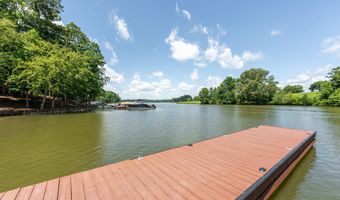 1071 Southern Pne, Greensboro, GA 30642