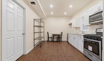 878-880 BROADWAY, Bayonne, NJ 07002