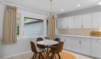 14 Harbor View Dr, Atlantic Highlands, NJ 07716