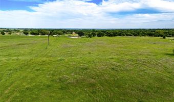 424 County Road 1475, Alvord, TX 76225