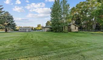 26 Big Chief Trl, Bozeman, MT 59718