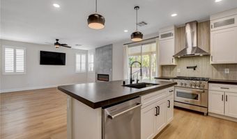 11035 Onslow Ct, Las Vegas, NV 89135