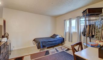2908 Carlton St NW, Albuquerque, NM 87107