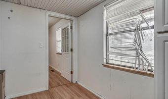 202 W 7th St, Amber, OK 73004