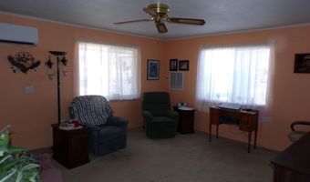 27992 Norris Ave, Bouse, AZ 85325