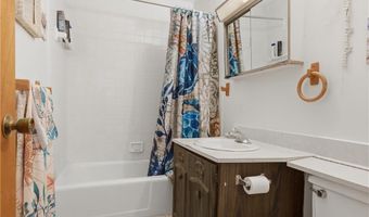43 Bullocks Point Ave 8B, East Providence, RI 02915