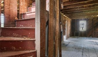533 Scituate Ave, Cranston, RI 02921