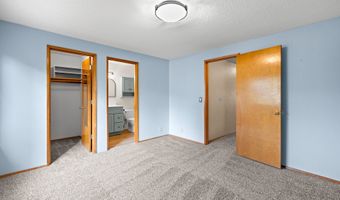 20586 SW PARKER Ct, Beaverton, OR 97078
