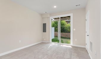 7249 MOUNTAINEER Dr, Alexandria, VA 22306