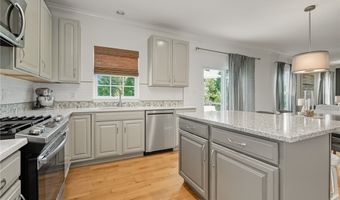 207 Windham Ln, Adams Twp., PA 16046