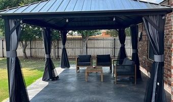 1016 Sheryl Ln, Altus, OK 73521