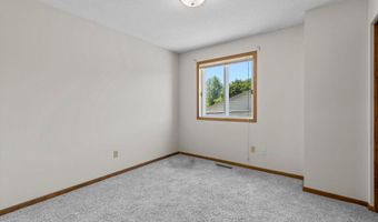 15720 Griffon Path, Apple Valley, MN 55124