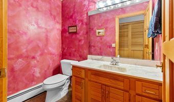 32 Beech Hill Rd, Campton, NH 03223