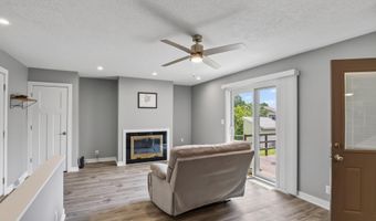 2944 Monroe Dr, Ames, IA 50010