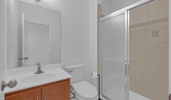 427 W Natoma Ave, Addison, IL 60101
