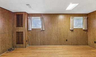4712 SPRINGBROOK Dr, Annandale, VA 22003