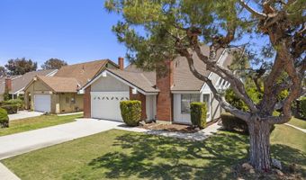 196 Mariposa Dr, Camarillo, CA 93012