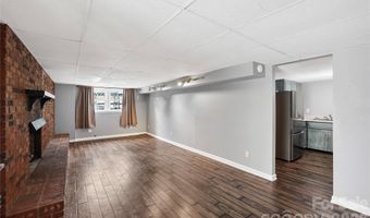 611 Pole Creasman Rd, Asheville, NC 28806