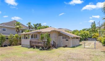 1454 Aalapapa Dr, Kailua, HI 96734