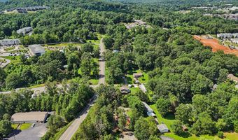 10 Memory Ln, Arden, NC 28704