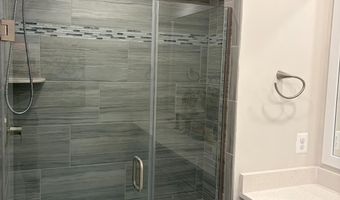 12441 OAK LEAF Ln 2, Berlin, MD 21811