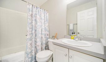 2765 Barclay Way, Ann Arbor, MI 48105