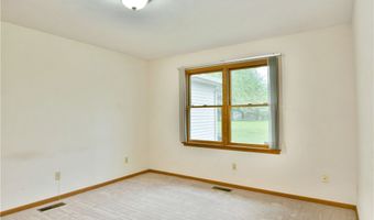 5180 Winthrop Dr, Austintown, OH 44515