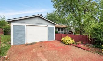 839 14th St, Barling, AR 72923